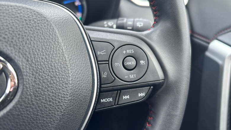 Toyota RAV4 2.5 PHEV Dynamic 5dr CVT Estate